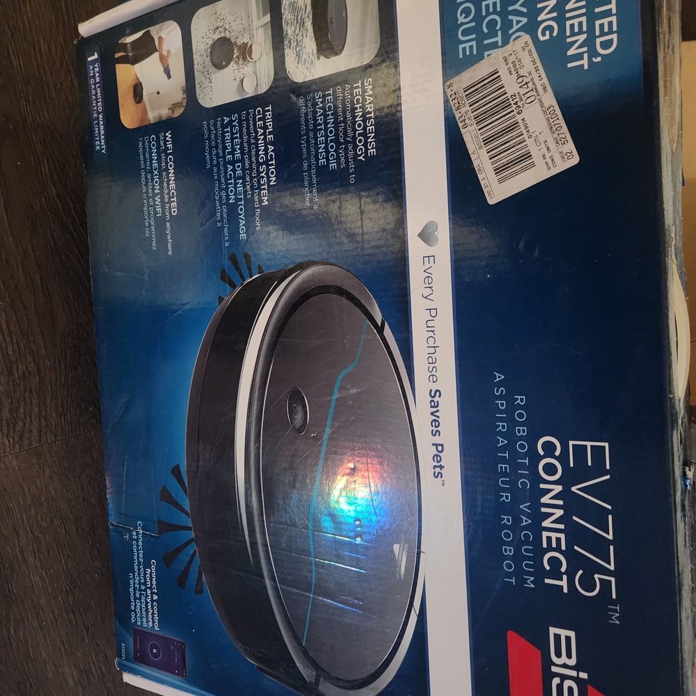 Bissell EV775 Robot Vacuum in Black and Silver